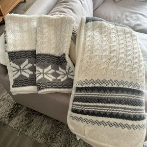 Pottery barn blanket and pillow slip cases